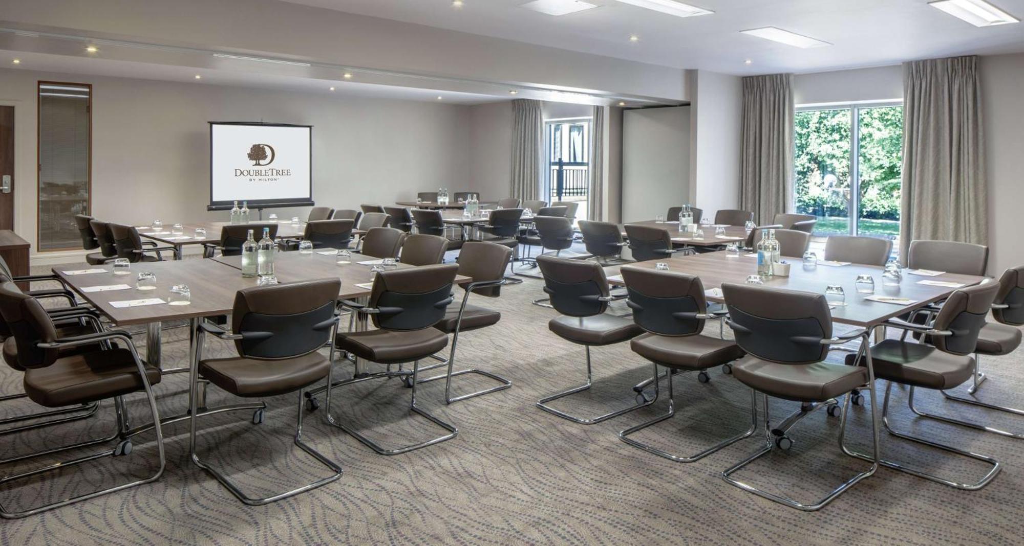 Doubletree By Hilton Bristol City Centre Exterior photo